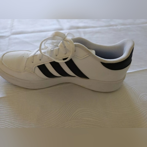 Adidas Athletic Shoes Men Size 8 - Picture 2 of 4